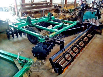 Борона дисковая тяжелая БДТ-4 для ХТЗ Т-150, МТЗ-82, МТЗ-1221)
