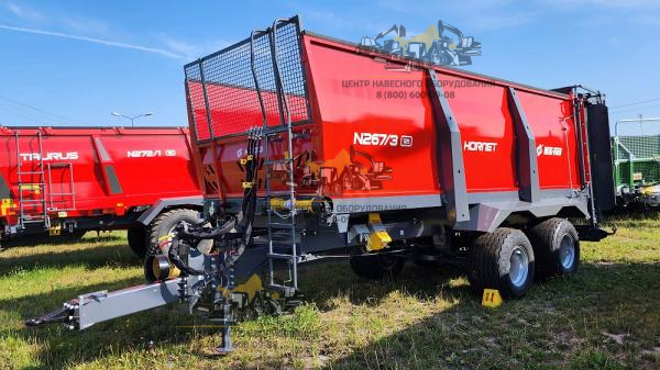 Навозоразбрасыватель 12 тонн N-267/3